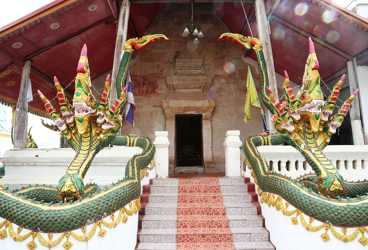 Wat Mahathat Temple