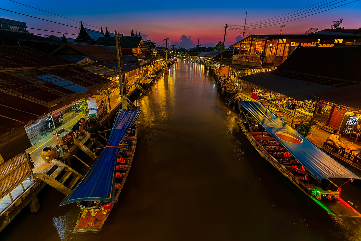 Amphawa Floating Market
