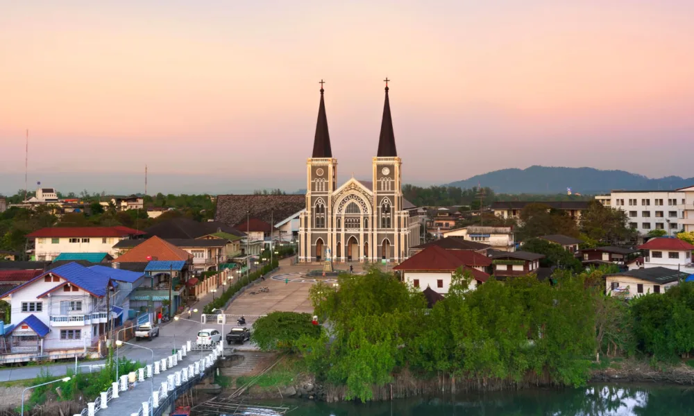 Chantaboon Waterfront Community